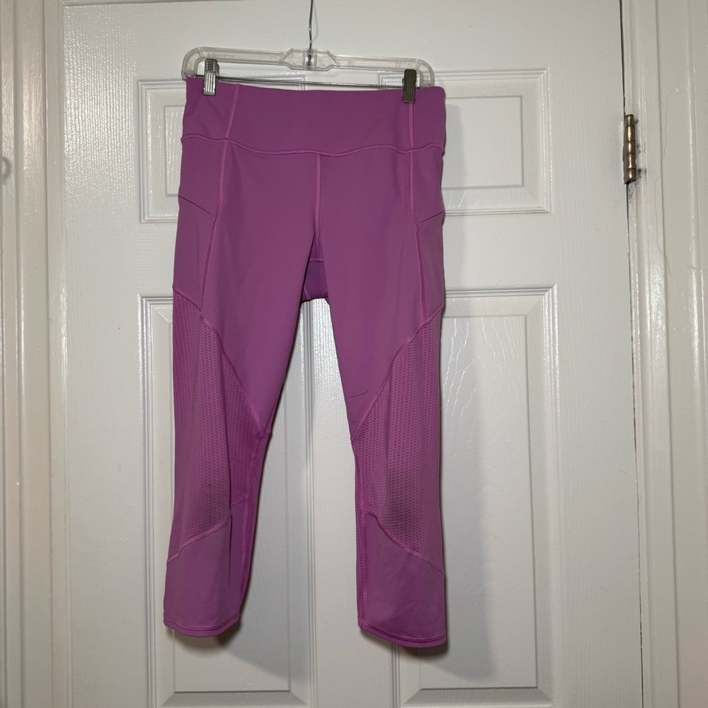 Athleta cropped leggings